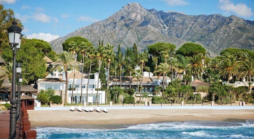 Penthouse Los Arqueros Golf Benahavís Buitenkant foto